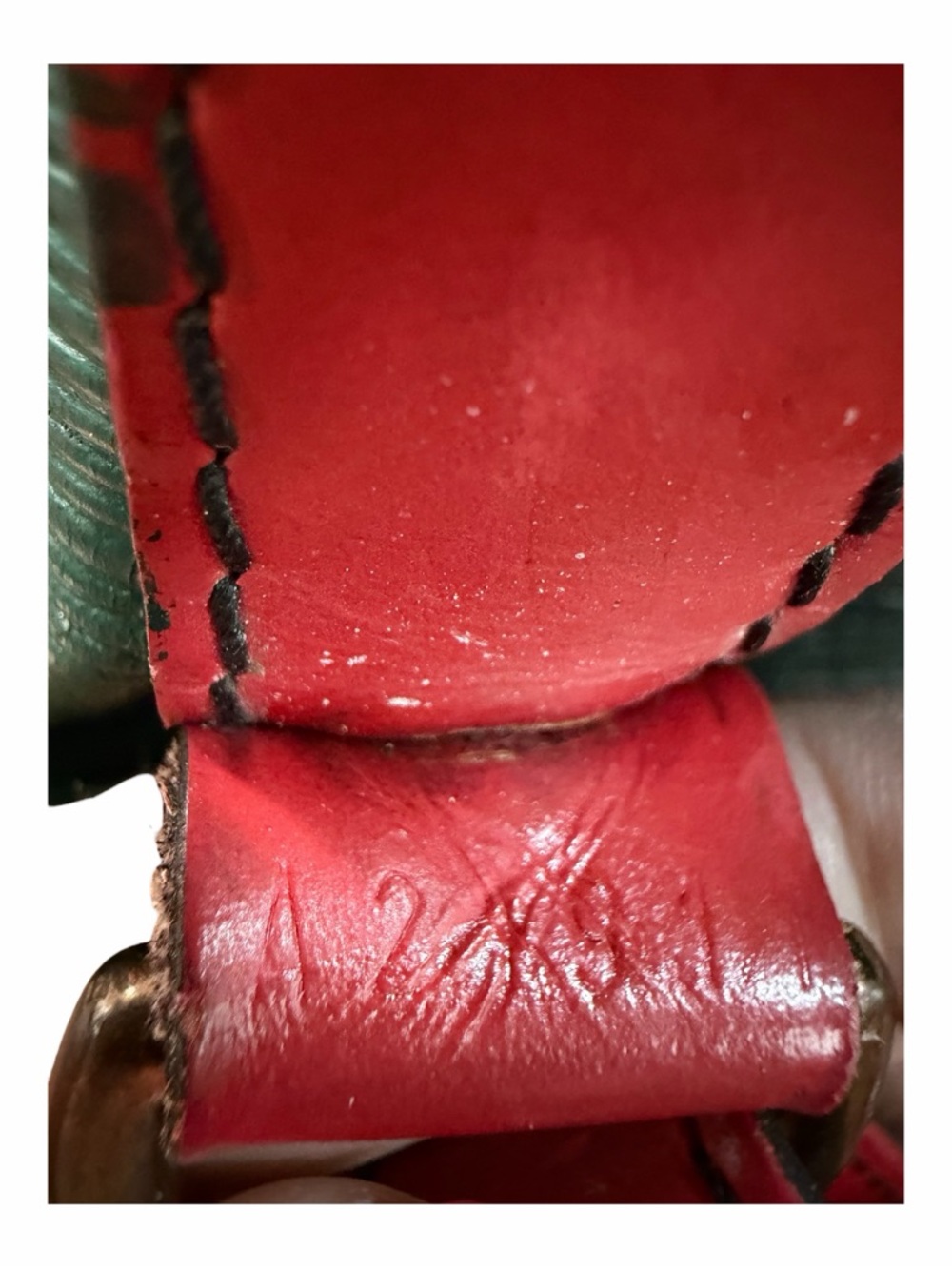 Louis Vuitton Epi Noé GM Restored Green & Red Vintage Bucket Bag - Picture 10 of 13